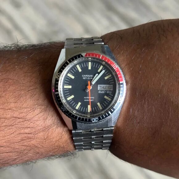 Vintage Caravelle By Bulova Set-o-matic Automatic Divers Watch 666FT Dual Day - Picture 2 of 8